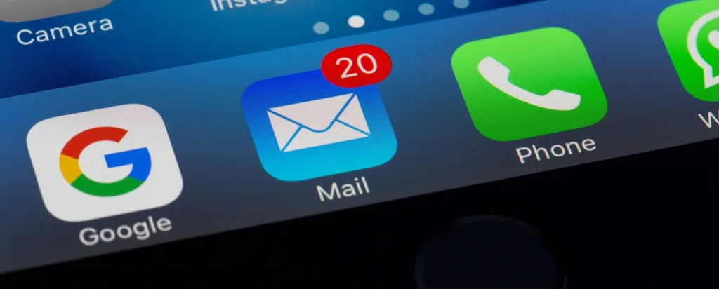 Email archiver